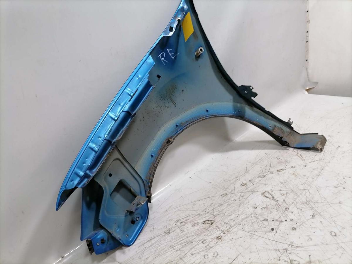 Dacia Sandero 2 original Kotfl&uuml;gel vorn rechts Blaumetallic Bj.2016